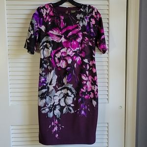 Taylor Pea in the Pod Floral Maternity Dress